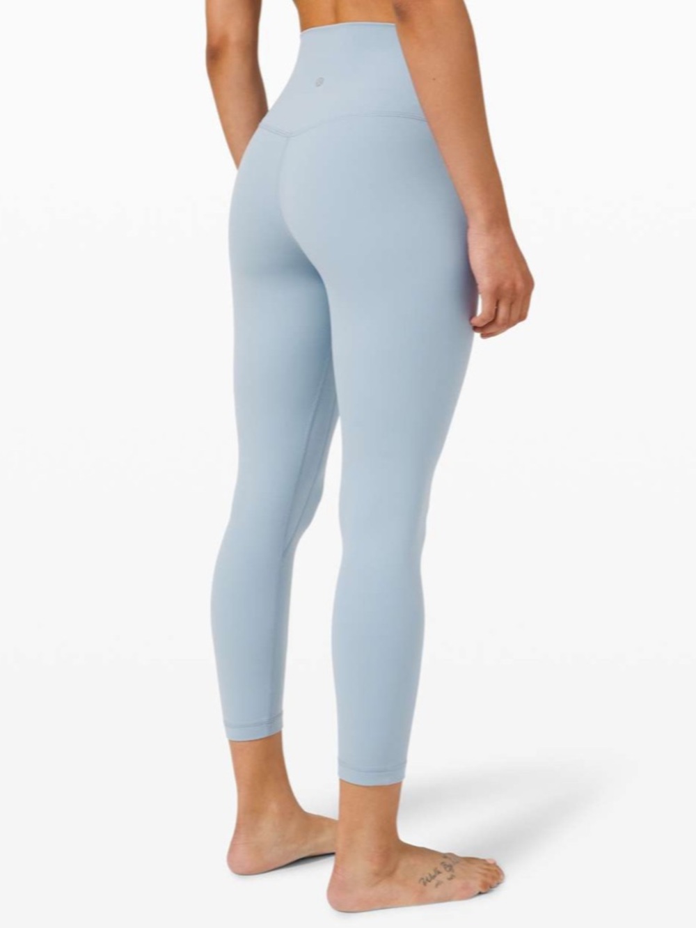 LIKE NEW LULULEMON Align Crop!